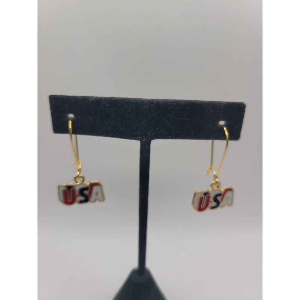 USA Patriotic Red White Blue Enamel Dangle Earrings Gold Tone Wire Hook